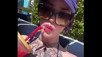 Having fun in the sun ️ buy ur big booty goddess a drink$smokiestlynx