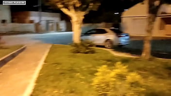 Realizei meu fetiche fiz sexo com amigos na praça