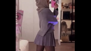 What outfit is better to wear to the store for bread