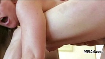 Gorgeous cougar had a horny great time with an