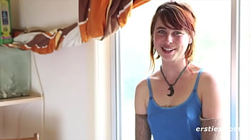 Amateur babe strokes her hairy pussy