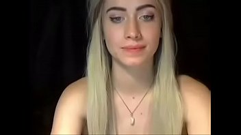 Super Sexy Girl Fingering Herself thumbnail