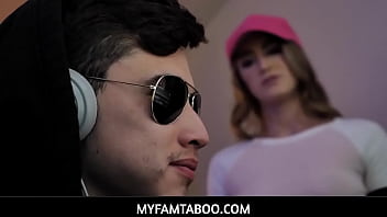 Stepsister teen kenzie madison gets her pussy fucked hard by her stepbrother while he's playing video games xvideos xxx porn xnx porno freeporn xvideo xxxvideos tits