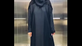 Hot sexy ruma in hijab