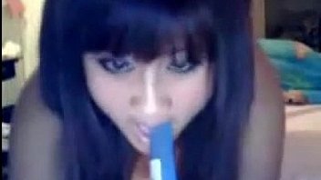 Sweet cam girl plays with her pussy