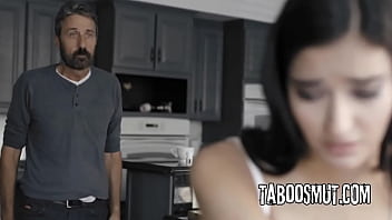 Step daughter slut shaming emily willis