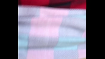 Novinha com tesao topo entrar no terreno e foder meio do mato