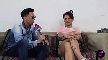 Era un gruñon en el dia pero en la noche se transformaba de mujer