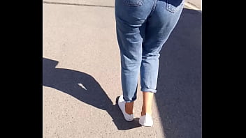 Leto 23 сочная девушка с классной упругой попой thumbnail