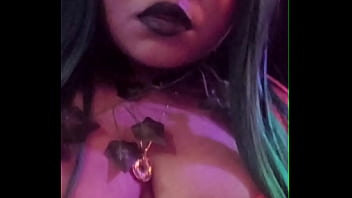 Someone come spank my kitty