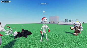 Garoto com pauzão dança enquanto ouve gemido da garota gostosa