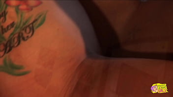 Hottie utilizes her lesbian abilities to make her partner feel better