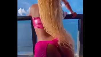 Alguém aki gosta que eu rebole assim bem devagar