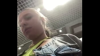 Masturbate in the changing room