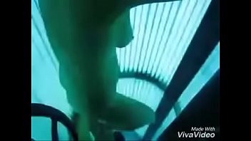 She don't know i spying her and jerk