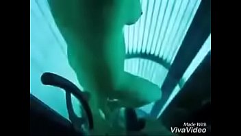 She don't know i spying her and jerk