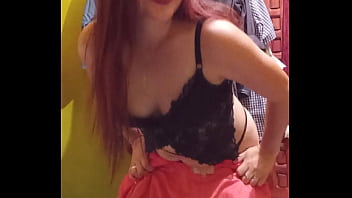 Una puta en espera de ser penetrada