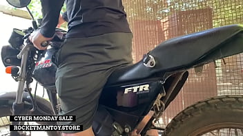 Automatic robot blowjob machine allows man in lockdown to have sex with old japanese bike Automatic robot blowjob machine allows man in lockdown to have sex with old japanese bike