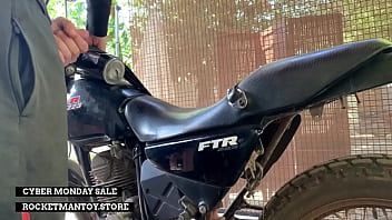 Automatic robot blowjob machine allows man in lockdown to have sex with old japanese bike Automatic robot blowjob machine allows man in lockdown to have sex with old japanese bike