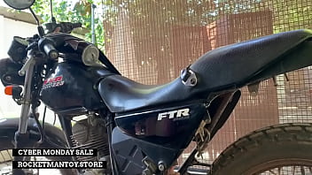 Automatic robot blowjob machine allows man in lockdown to have sex with old japanese bike Automatic robot blowjob machine allows man in lockdown to have sex with old japanese bike