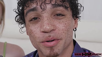 Josue fit puts his feet on ashlyn angel’s face to get licked good