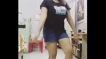 Kolkata call girl hot & sexy dance moves