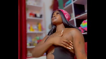 Anitawetpussy screamed so loudly even due she turned on the water tap