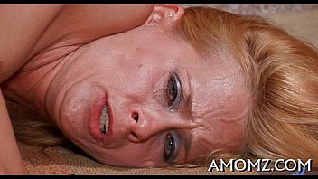 She loves cock in mouth and cookie