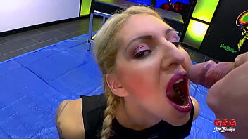 Ggg luis and leona in the piss oasis