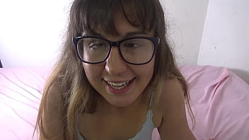 Lilli hale is a dumb blonde