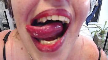 Dawnskye1962 update #70 747 roberts custom kissy face and finger licking goodness jul 21 2025