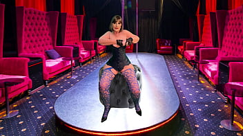 Mature old slut plays before getting fucked