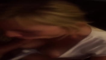 Step daddy getting his dick sucked by daughter