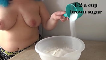 Banana bread recipe full recipe at the end topless cooking with kyra hellfire