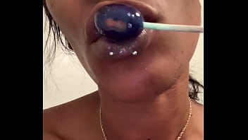 Lil freak Lil freak