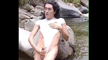 I played with my cock on river until i cum