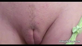 Real teen pussy streched roxy lovette 42