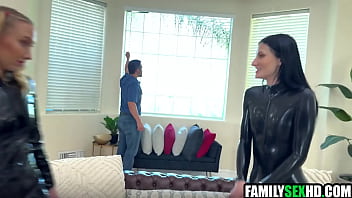 Step unlce threesome banging step niece & step daughter