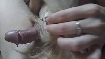 Long blonde hair is very exciting i masturbate my hair with a dick and cum on my hair and head