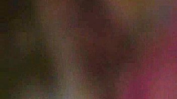 Blonde makes hot things in bed