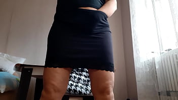 Passionate stepmom fucks herself while alone at home