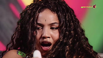 Curvy latina brings herself to intense orgasms with her new sex toys