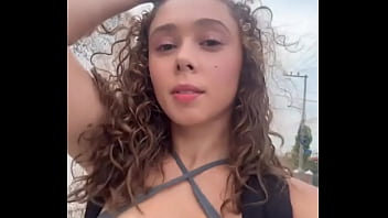 Saí na rua procurando pika alguem sabe onde eu encontro