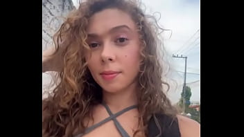 Saí na rua procurando pika alguem sabe onde eu encontro