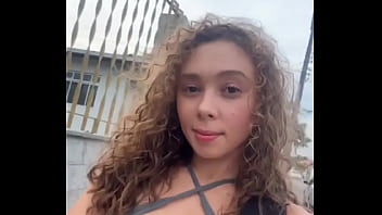 Saí na rua procurando pika alguem sabe onde eu encontro