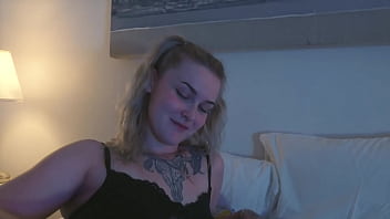 Beauty booty and twerking… please welcome jenna jones real