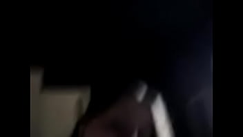 Mi novia mamandome la verga parte 02