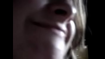 Mi novia mamandome la verga parte 02