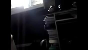 Mi novia mamandome la verga parte 02