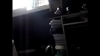 Mi novia mamandome la verga parte 02